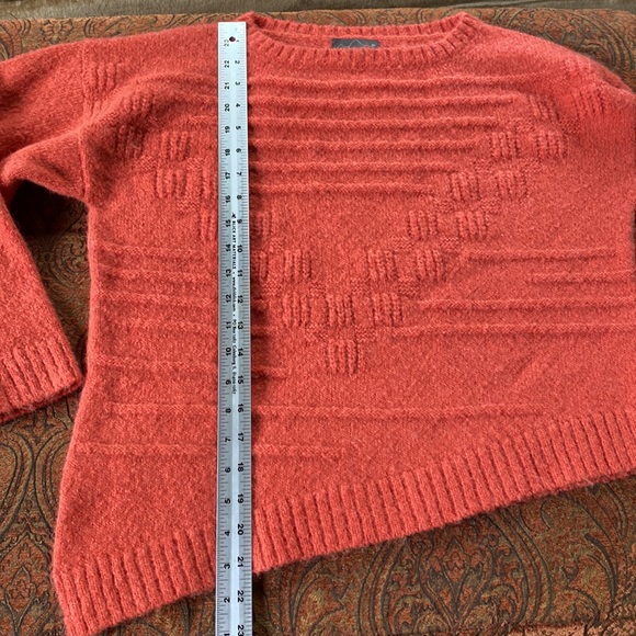 Classic Alpaca alpaca crew sweater deep coral orange asymmetrical boxy small S - Picture 7 of 12